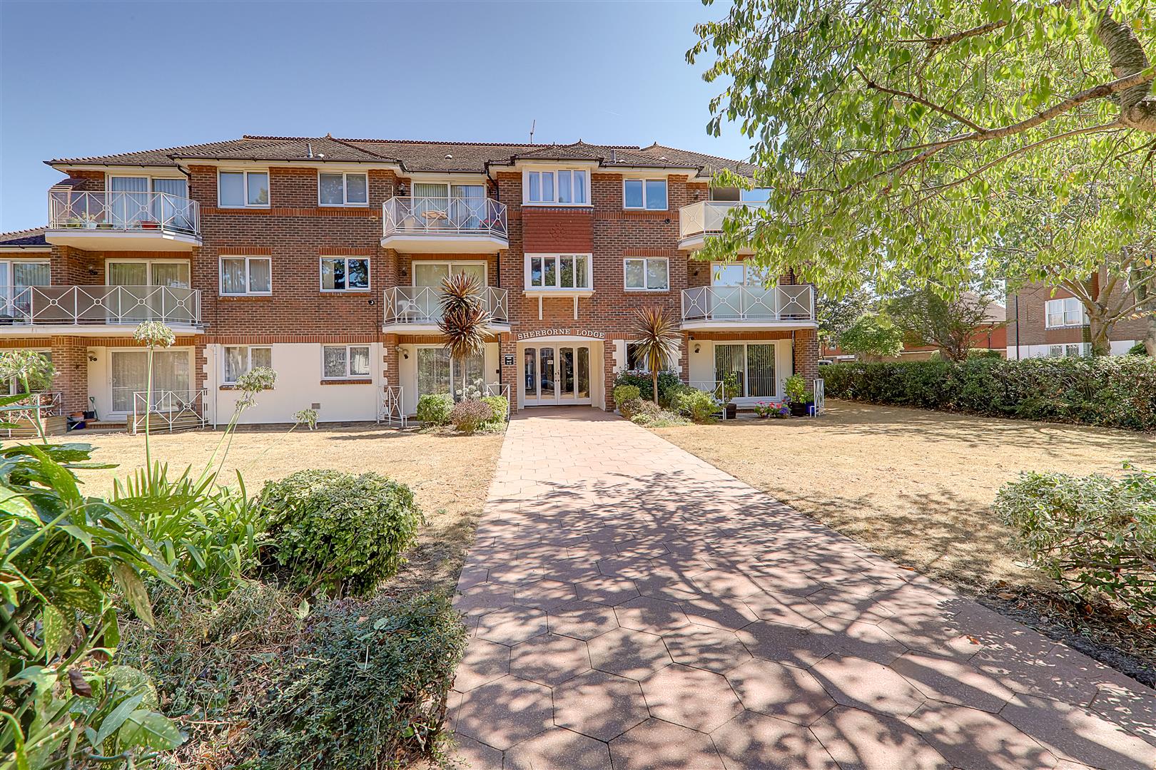 Apartment | Grand Avenue, West Worthing, BN11 | For Sale